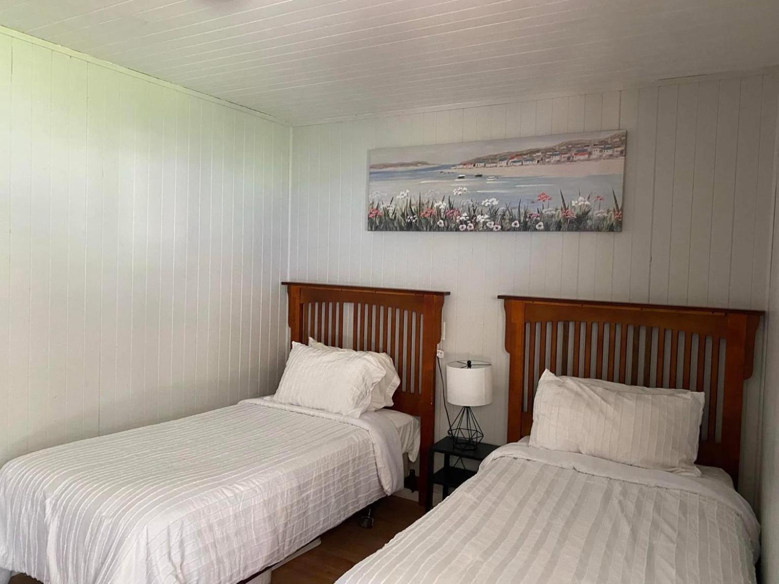 Merland Park Minnow Motel ピクトン エクステリア 写真